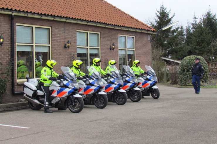 Polizia moto in borghese