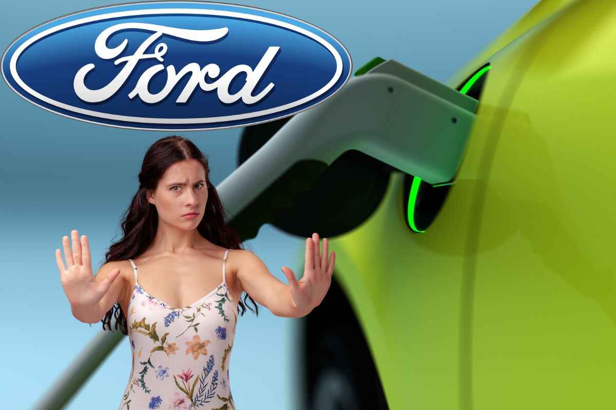 Ford ritardo produzione auto elettrica pick-up problemi novità